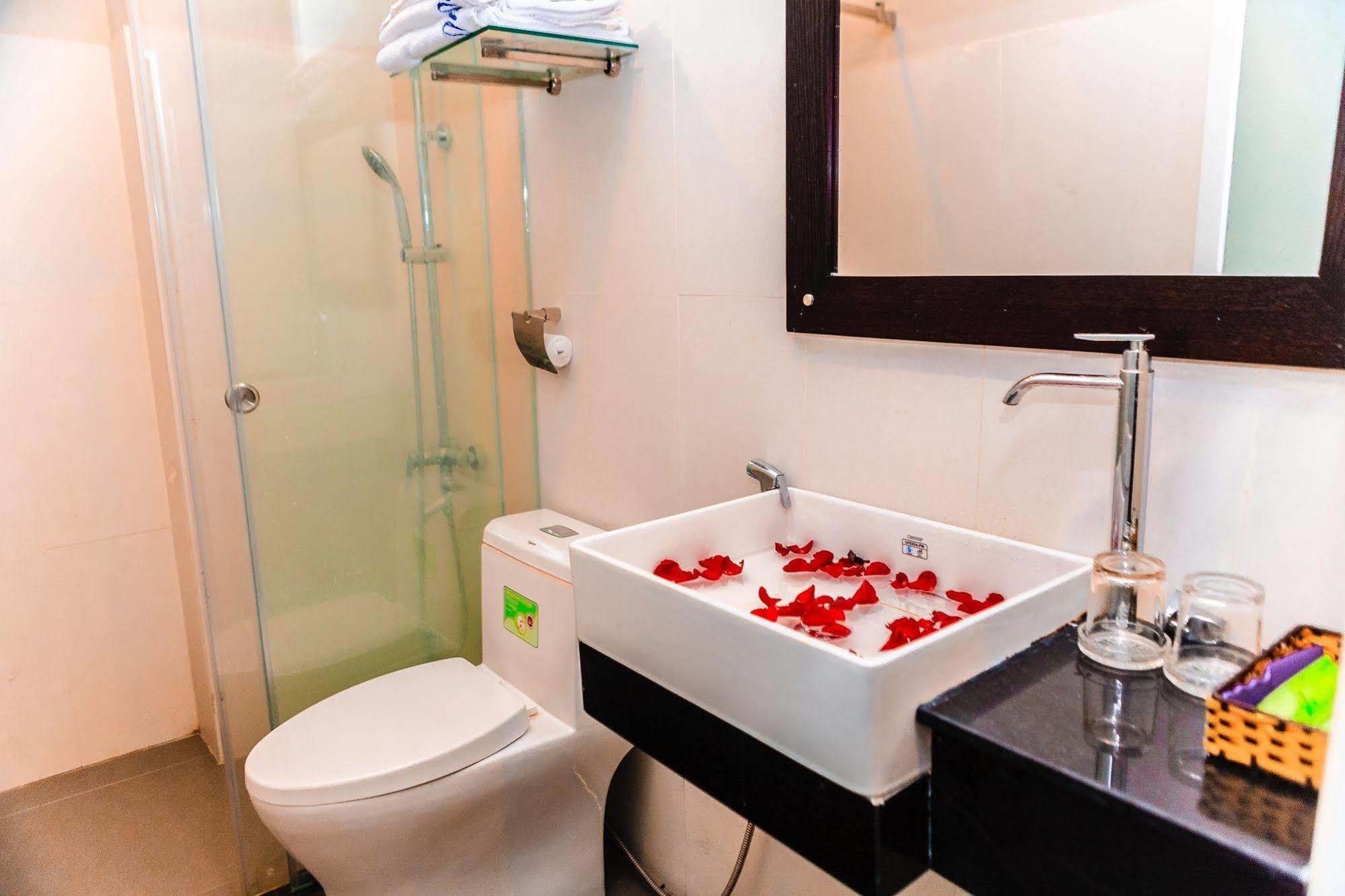 Cosmos Hotel Nha Trang By Ht Eksteriør billede